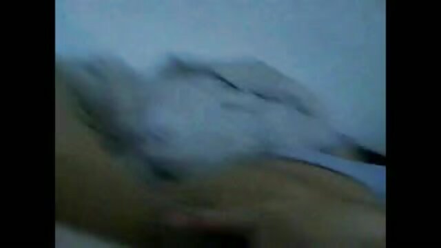 Висока дефиниција :  Женките меѓусебно си ги лижат вагините додека пак имаат котација Бесплатни видео клипови 